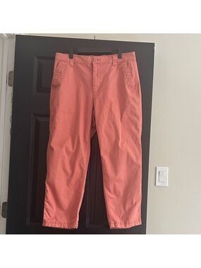 Old Navy Women's Coral OG Chino Capris